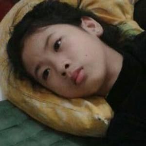 Meet your Posher, Hee